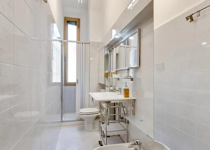 Accogliente A Dorsoduro Con Giardino! Venecia