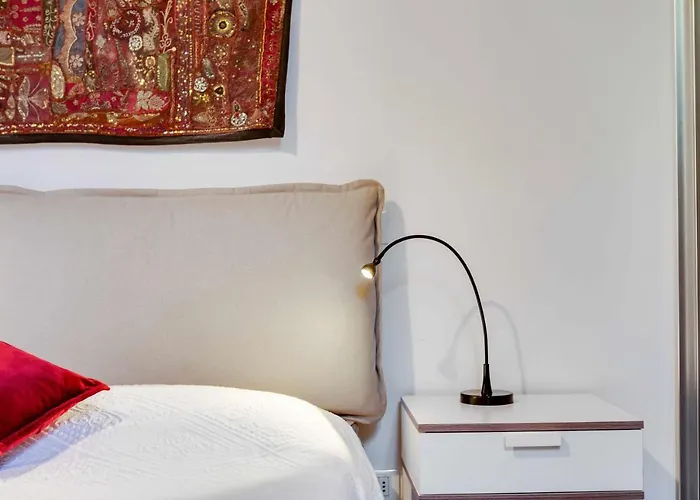 Accogliente A Dorsoduro Con Giardino! Venecia