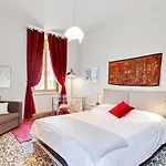 Accogliente A Dorsoduro Con Giardino! Apartment Venedig